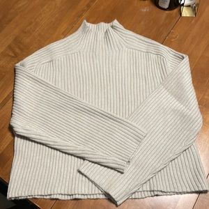 NWT H&M Mock Neck Sweater